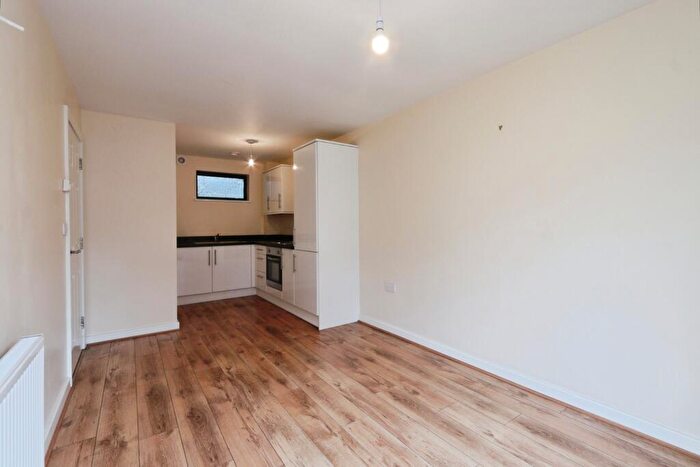1 Bedroom Apartment For Sale In Watery Street, Sheffield, South Yorkshire, S3