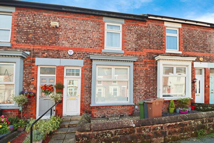 2 Bedroom Terraced House To Rent In Oakleigh Grove, Wirral, CH63