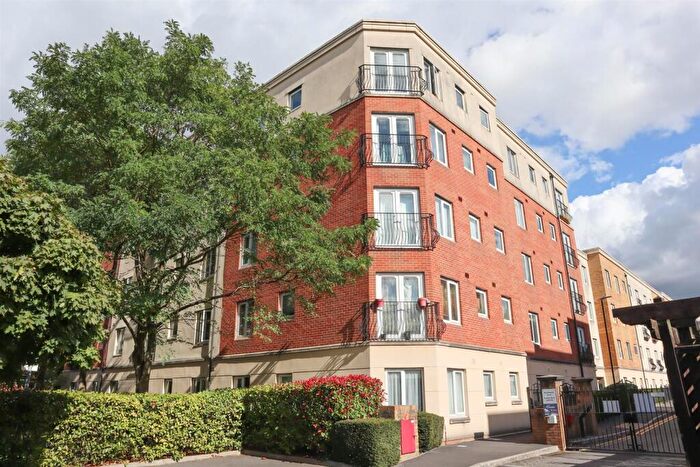 2 Bedroom Apartment To Rent In William Street, Bedminster, Bristol, BS3