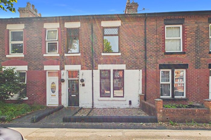 3 Bedroom Terraced House For Sale In Wilderspool Causeway, Warrington, WA4