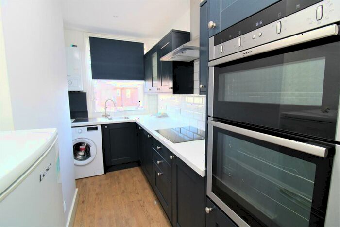 2 Bedroom Flat To Rent In Portland Road, Hove, BN3