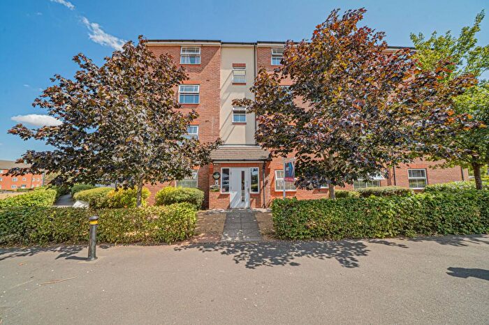 1 Bedroom Apartment For Sale In Wharf Lane, Avery Court Wharf Lane, B91