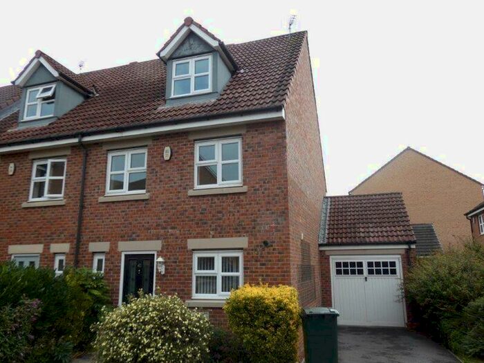 4 Bedroom Terraced House To Rent In Hawks Edge, West Moor, NE12