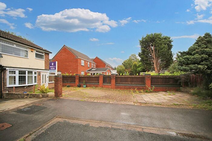 3 Bedroom Semi Detached House For Sale In Ash Close, Appley Bridge, WN6