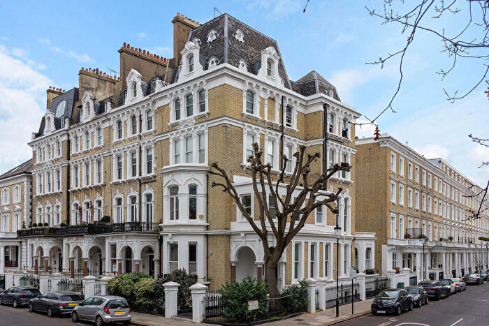 1 Bedroom Apartment To Rent In Redcliffe Square, London, SW10