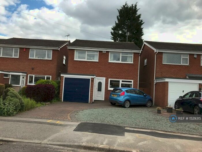 4 Bedroom Detached House To Rent In Fairham Court, Nottingham, NG11