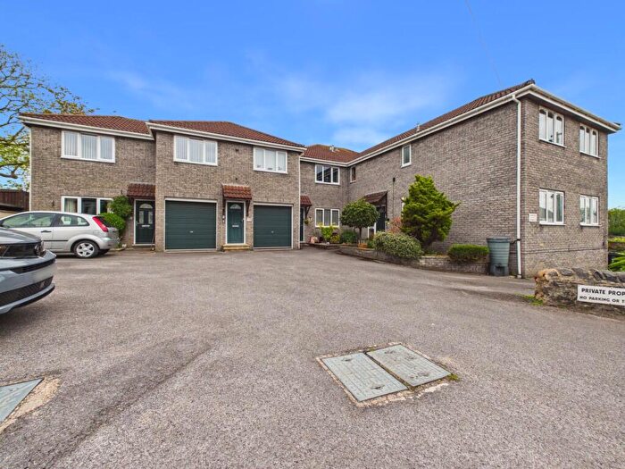 2 Bedroom Apartment For Sale In Lower Kewstoke Road, Worle, Weston-Super-Mare, BS22
