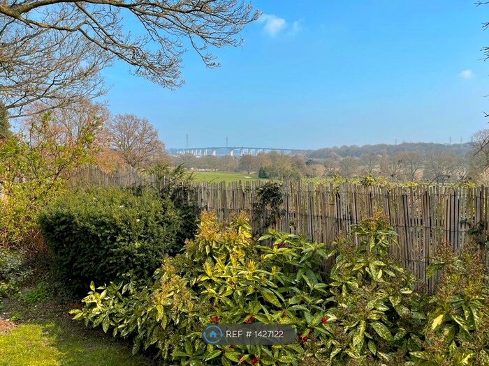 3 Bedroom Semi-Detached House To Rent In Lanercost Way, Ipswich, IP2