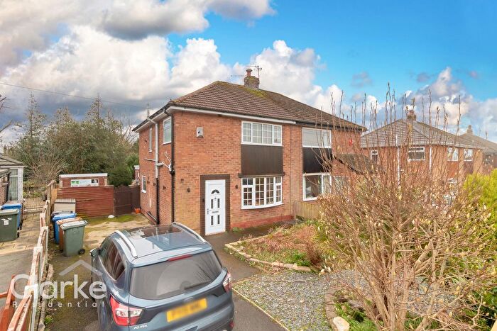 3 Bedroom Semi-Detached House For Sale In Kingsway, Euxton, Chorley, PR7