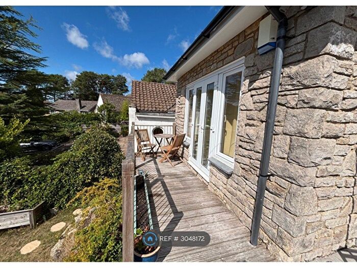 Studio To Rent In Woodbury Close, Christchurch, BH23