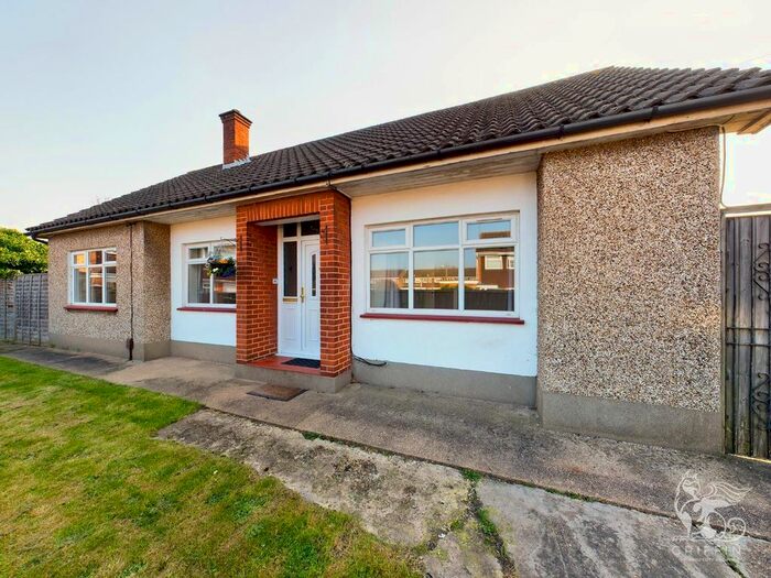 3 Bedroom Detached Bungalow To Rent In Copland Road, Stanford-Le-Hope, SS17