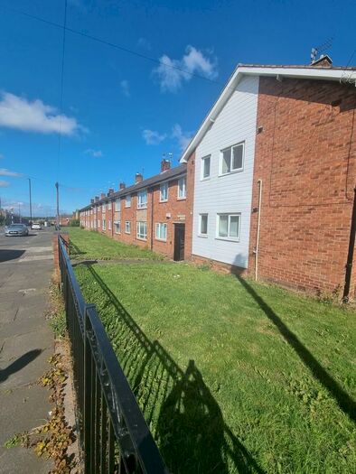 2 Bedroom Flat To Rent In Kenton Road, Kenton, NE3