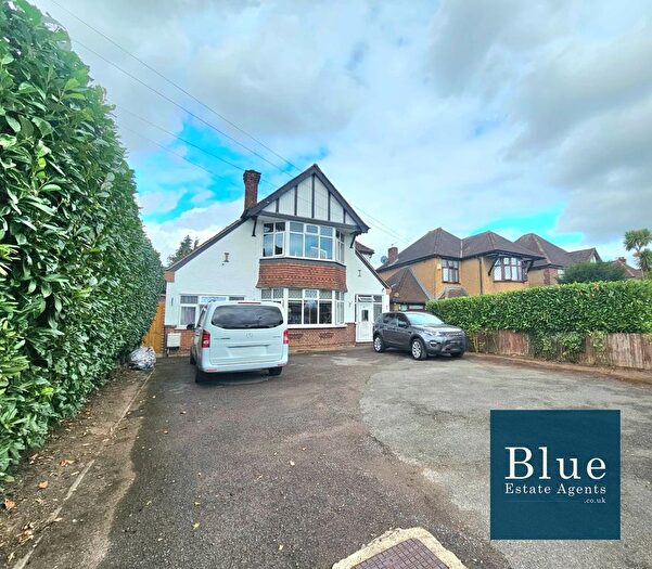 4 Bedroom Detached House To Rent In Church Road, Hayes, UB3