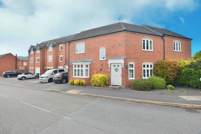 3 Bedroom Semi-Detached House To Rent In Jefferson Way, Coventry, CV4