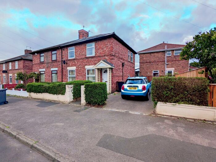 3 Bedroom Semi-Detached House To Rent In Cookson Terrace, Chester Le Street, DH2
