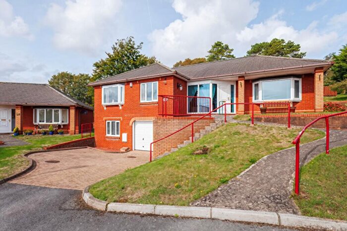3 Bedroom Bungalow For Sale In Kings Court, Dinas Powys, Vale Of Glam., CF64