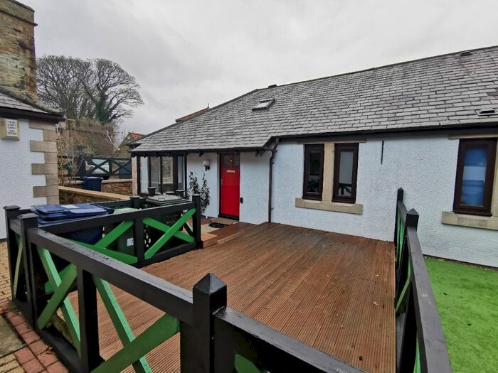 2 Bedroom Bungalow To Rent In Castle Farm Mews, Jesmond, Newcastle Upon Tyne, NE2