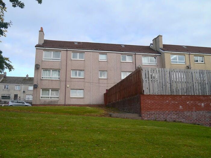 1 Bedroom Flat To Rent In Smyllum Park, Lanark, ML11
