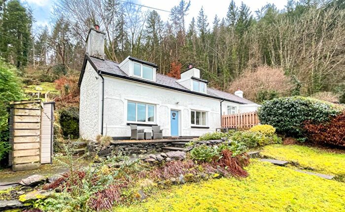 2 Bedroom Semi-Detached House For Sale In Trefriw, Conwy, LL27