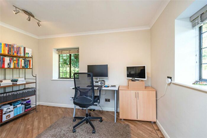 3 Bedroom Bungalow For Sale In Warren Road, Guildford, Surrey, GU1