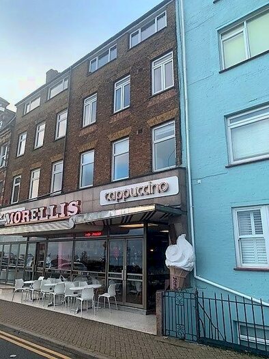 1 Bedroom Flat To Rent In Victoria Parade, Broadstairs, CT10