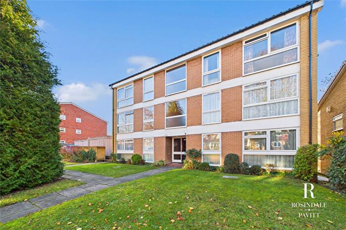1 Bedroom Flat For Sale In Brambledown Road, Wallington, SM6
