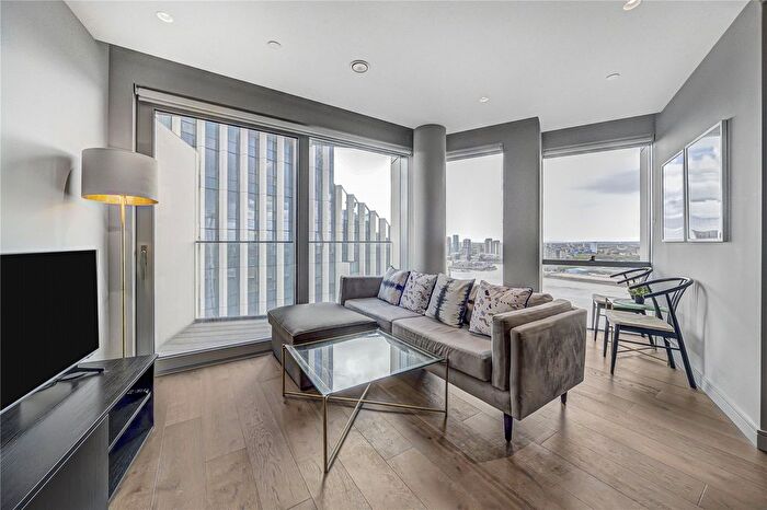 2 Bedroom Flat For Sale In Cutter Lane, Greenwich, SE10