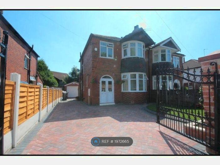 3 Bedroom Semi-Detached House To Rent In Victoria Avenue, Manchester, M9
