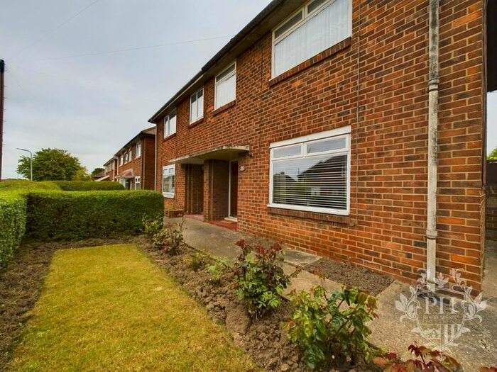 Houses for sale & to rent in TS4 3AF, Marton Road, Longlands