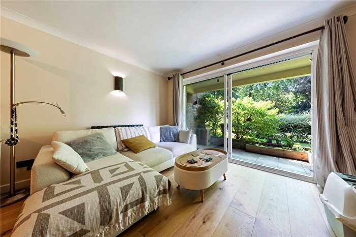 1 Bedroom Flat For Sale In Park Road, Beckenham, BR3