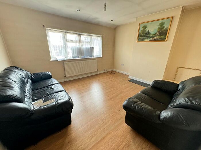 1 Bedroom Flat To Rent In Barking, IG11