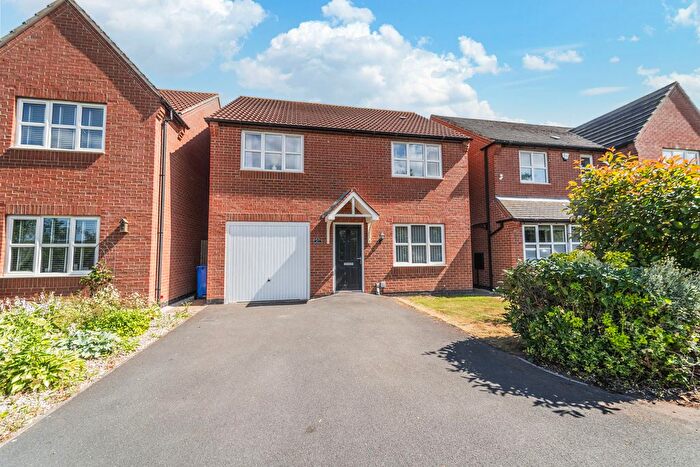 4 Bedroom Detached House For Sale In Reef Close, Warsop, Mansfield, Nottinghamshire, NG20