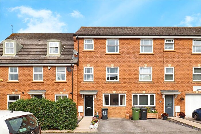 5 Bedroom Semi-Detached House For Sale In Hopkinson Court, Bestwood Village, Nottingham, Nottinghamshire, NG6