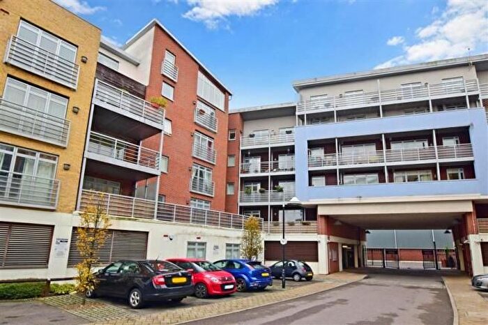 2 Bedroom Property To Rent In Kingfisher Meadow, Maidstone, ME16