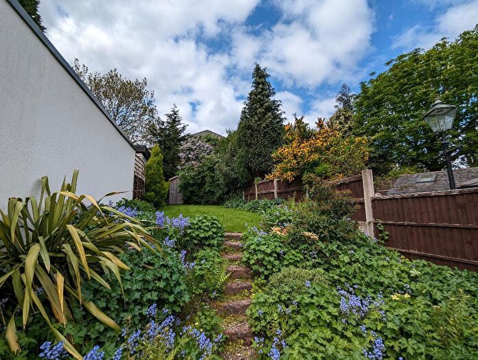 2 Bedroom Apartment To Rent In Knightlow Road, Harborne, Birmingham, B17