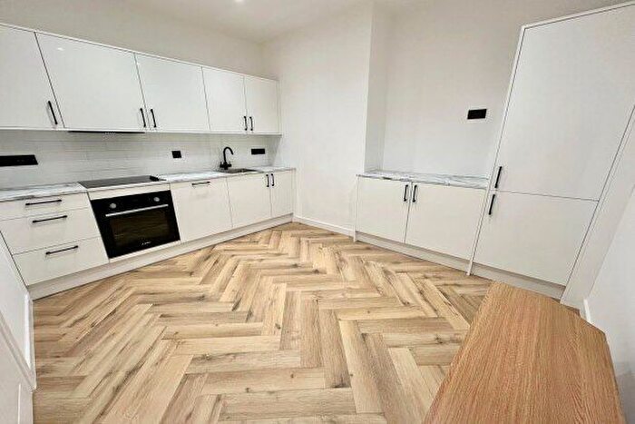 1 Bedroom Flat To Rent In Manchester Road, Altrincham, WA14