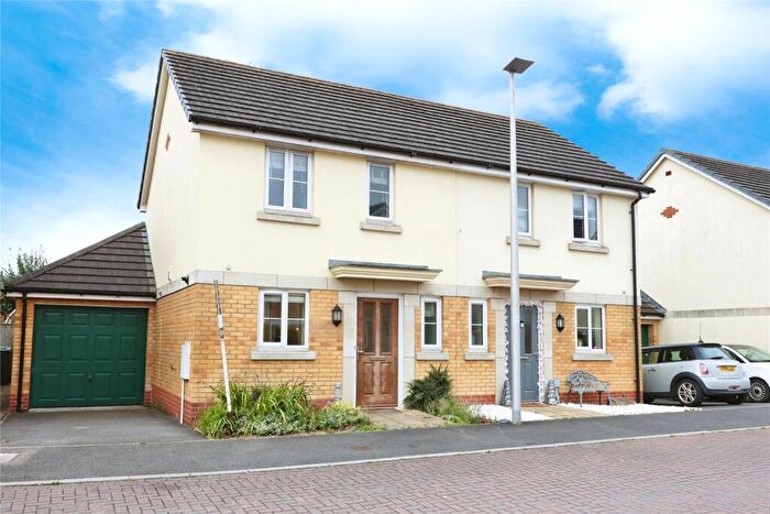 2 Bedroom Semi-Detached House For Sale In Kensington Close, Barnstaple, Devon, EX31