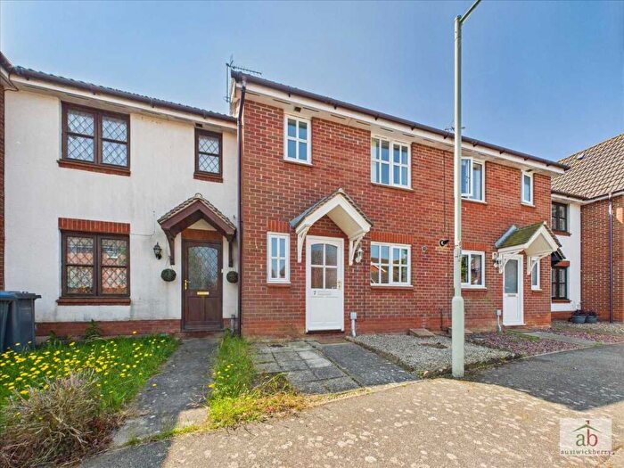 3 Bedroom Terraced House To Rent In Wades Grove, Kesgrave, Ipswich, IP5