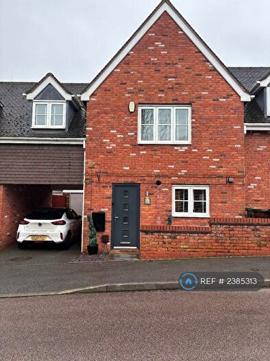 3 Bedroom Semi-Detached House To Rent In Grovefield Crescent, Balsall Common, Coventry, CV7