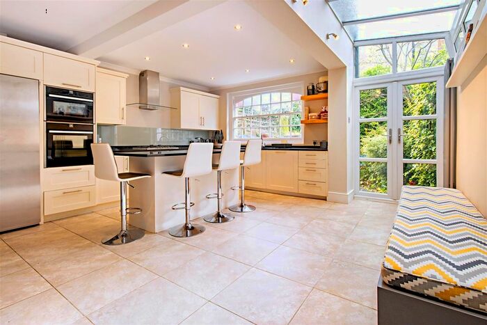 5 Bedroom Terraced House To Rent In Lisburne Road, London, NW3