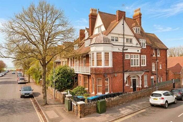 3 Bedroom Maisonette For Sale In Roxburgh Road, Westgate-On-Sea, CT8