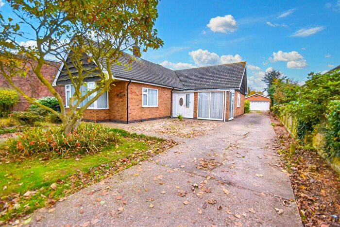 4 Bedroom Bungalow For Sale In Roman Bank, Skegness, PE25