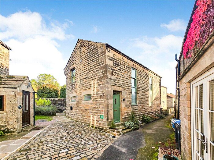 2 Bedroom Apartment To Rent In Chapel Terrace, Lofthouse, Harrogate, North Yorkshire, HG3