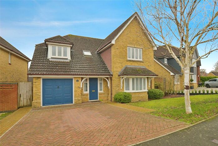 4 Bedroom Detached House For Sale In Lucilla Avenue, Ashford, Kent, TN23