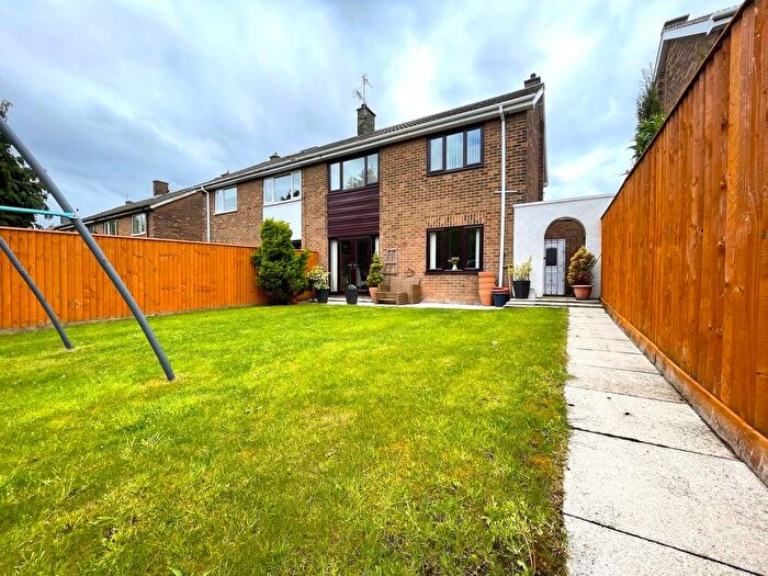 3 Bedroom Semi Detached House For Sale In Hopgarth Gardens, Chester Le Street, DH3