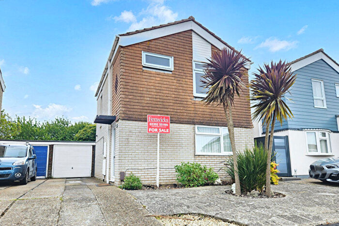3 Bedroom Detached House For Sale In Trent Way, Lee-On-The-Solent, PO13