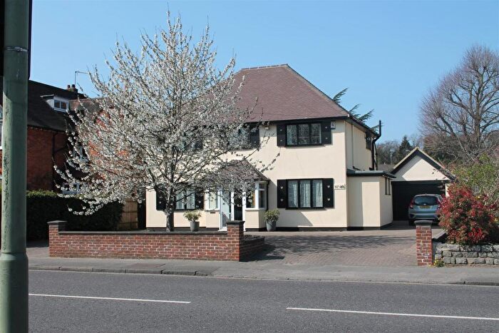 4 Bedroom Detached House For Sale In Sevenoaks Road, Orpington, BR6