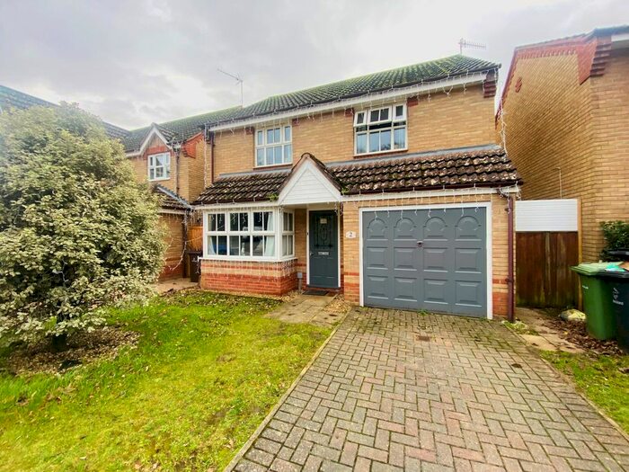 3 Bedroom Property To Rent In Buttercup Close, Thetford, IP24