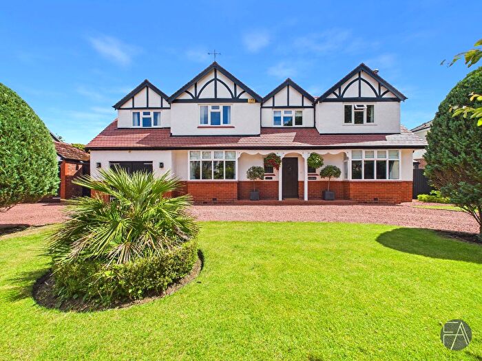 5 Bedroom Detached House For Sale In Argarmeols Road, Formby, Merseyside, L37