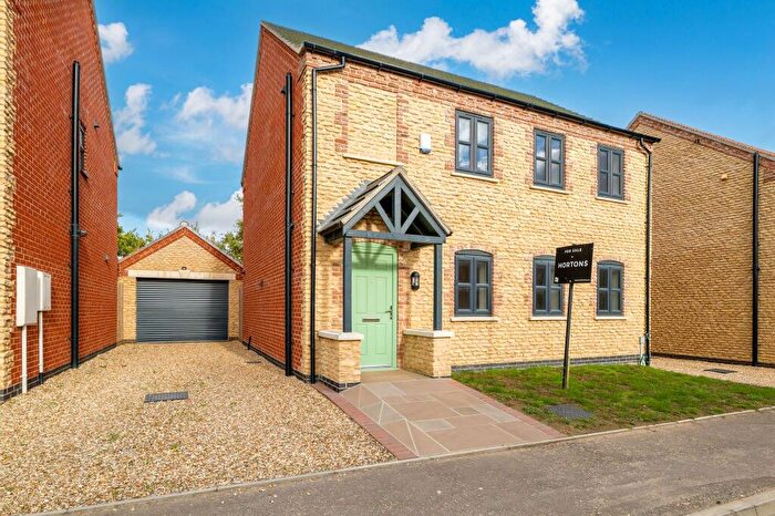 3 Bedroom Detached House For Sale In Cleveland Avenue, North Hykeham, LN6